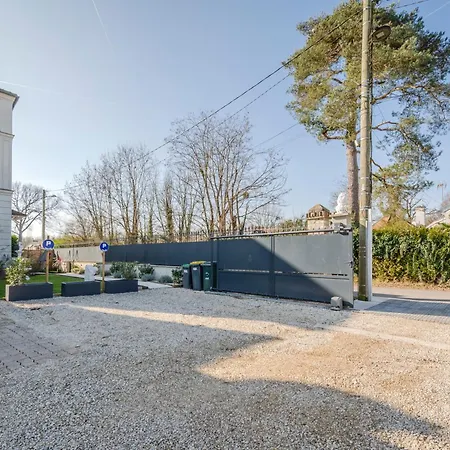 Jungle - Magnifique Avec Parking Prive - Paris-disney & Cdg A 25 Minutes Apartment *